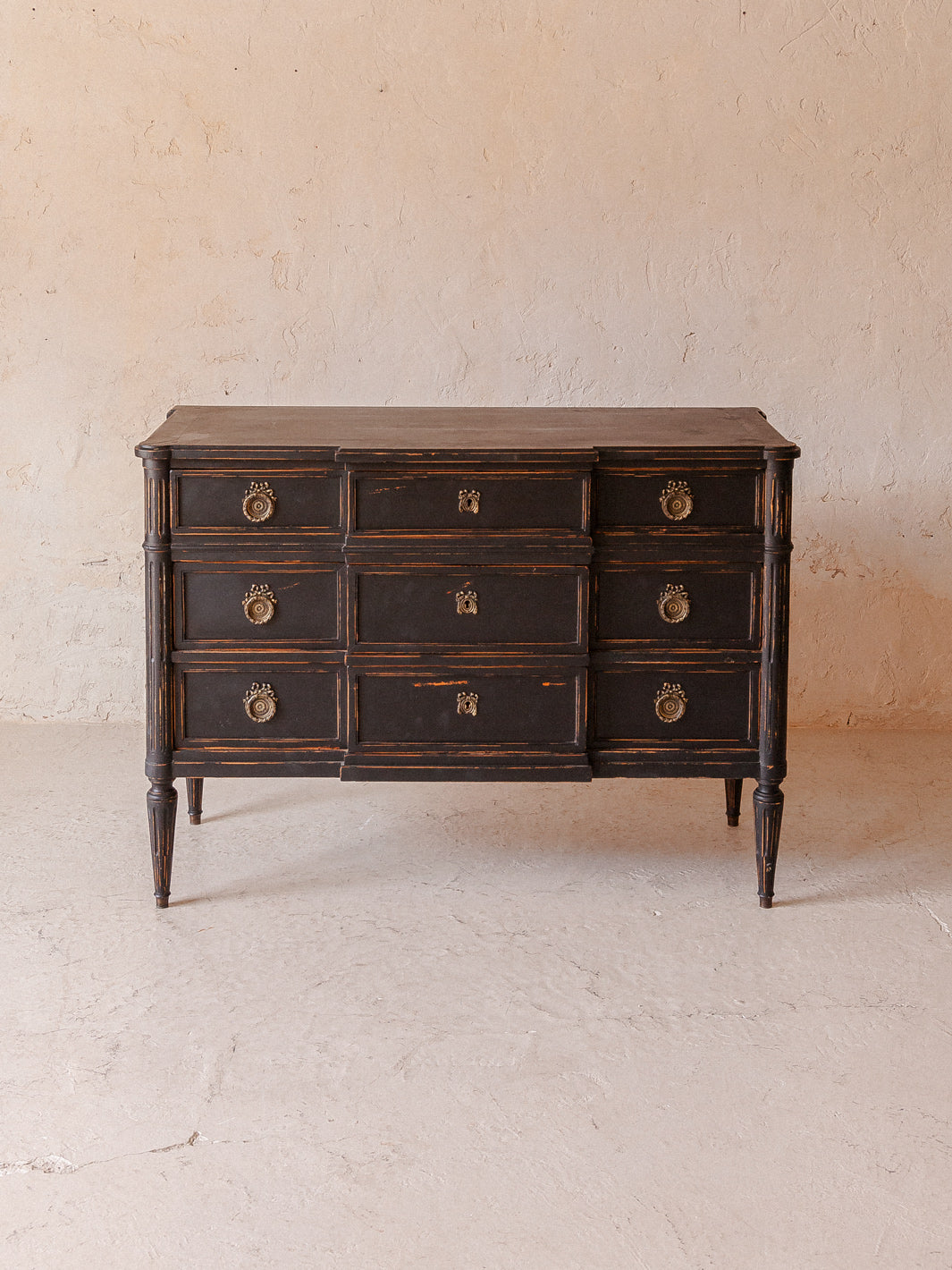 Parisian black chest of drawers from the 1920s, walnut