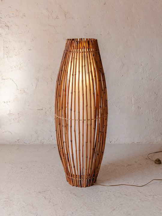 Lámpara de pie bambú años 70