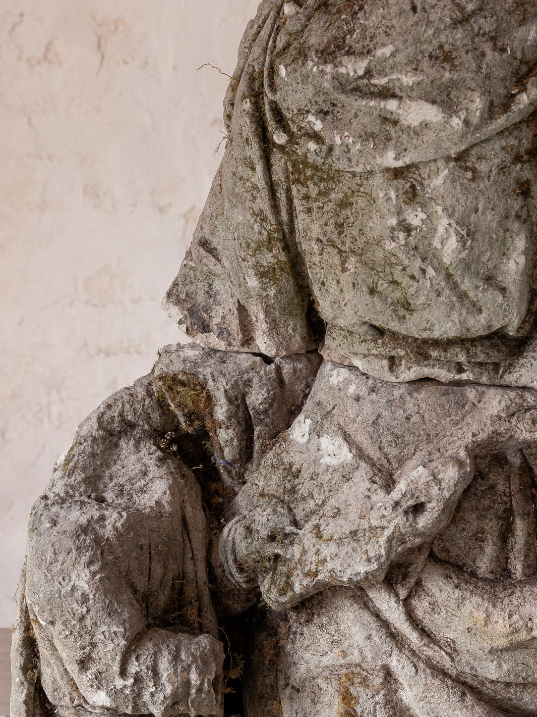Stone bust Virgin Anjou XNUMXth century