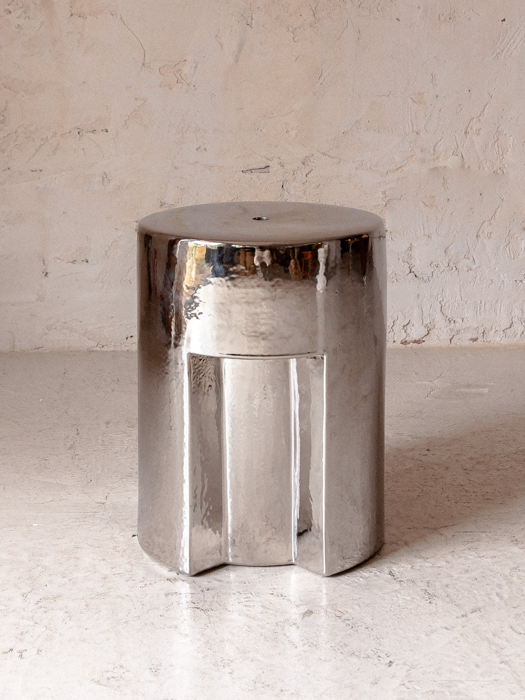 Table d'appoint chrome