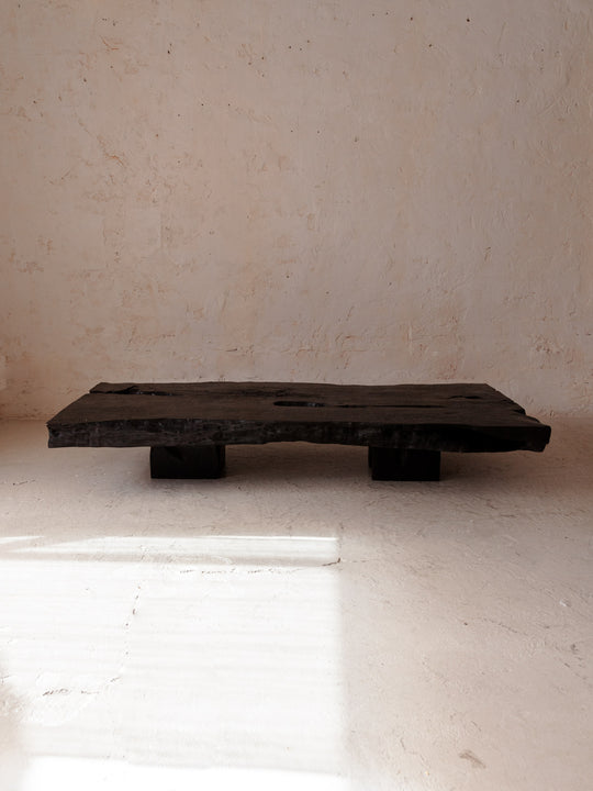 Table base orientale Yakisugi 180cm