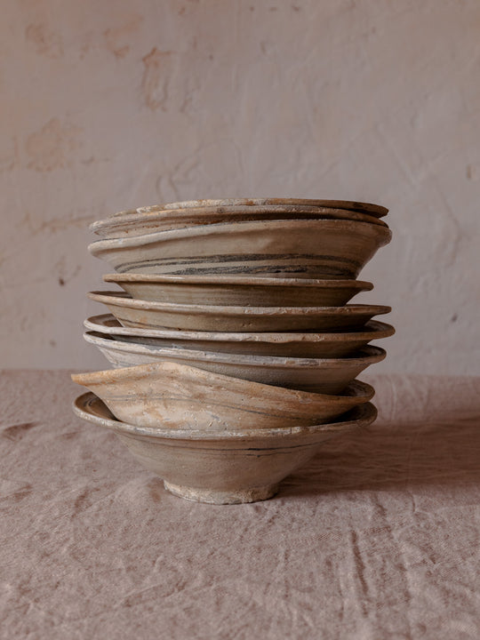 Sukhotaï deep plate Ø24CM
