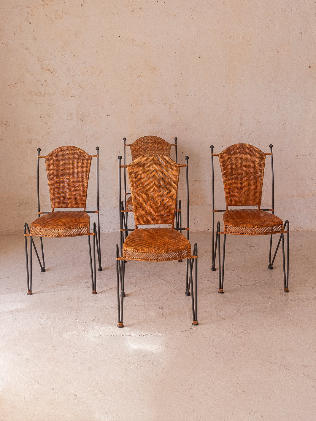 Ensemble de 4 chaises Ferro e Vimini Grederic Weinberg années 1950