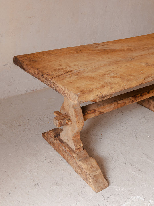 Chestnut Monastery table SXIX