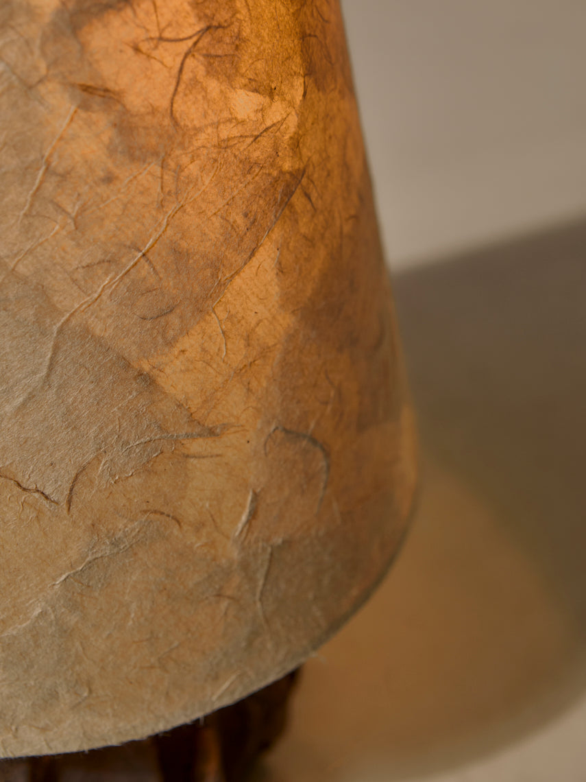 Nam Du Linen and ceramic table lamp by Srepokk