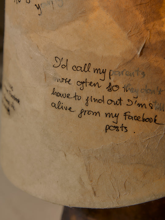 Voi Vang Lámpara de mesa