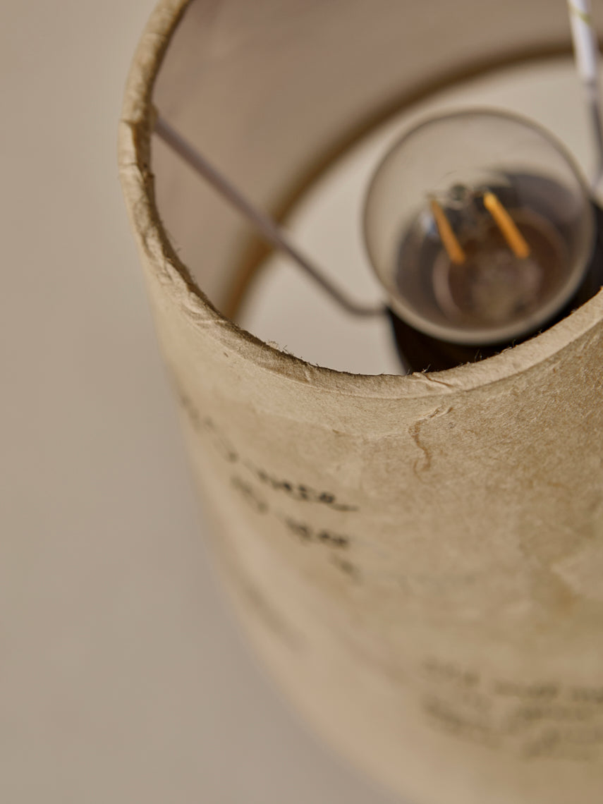 Voi Vang Lámpara de mesa