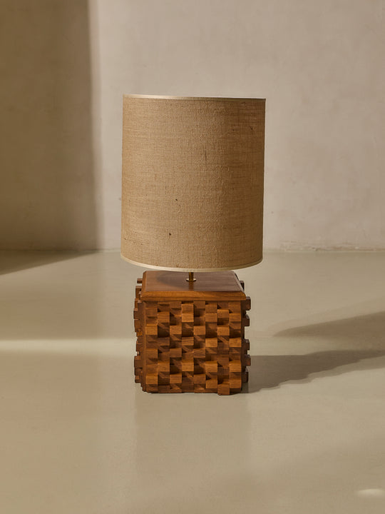 Lámpara Bossa Brutalista