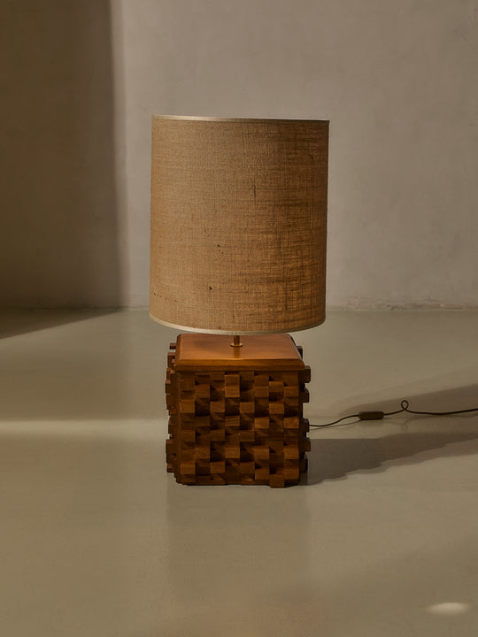 Lámpara Bossa Brutalista