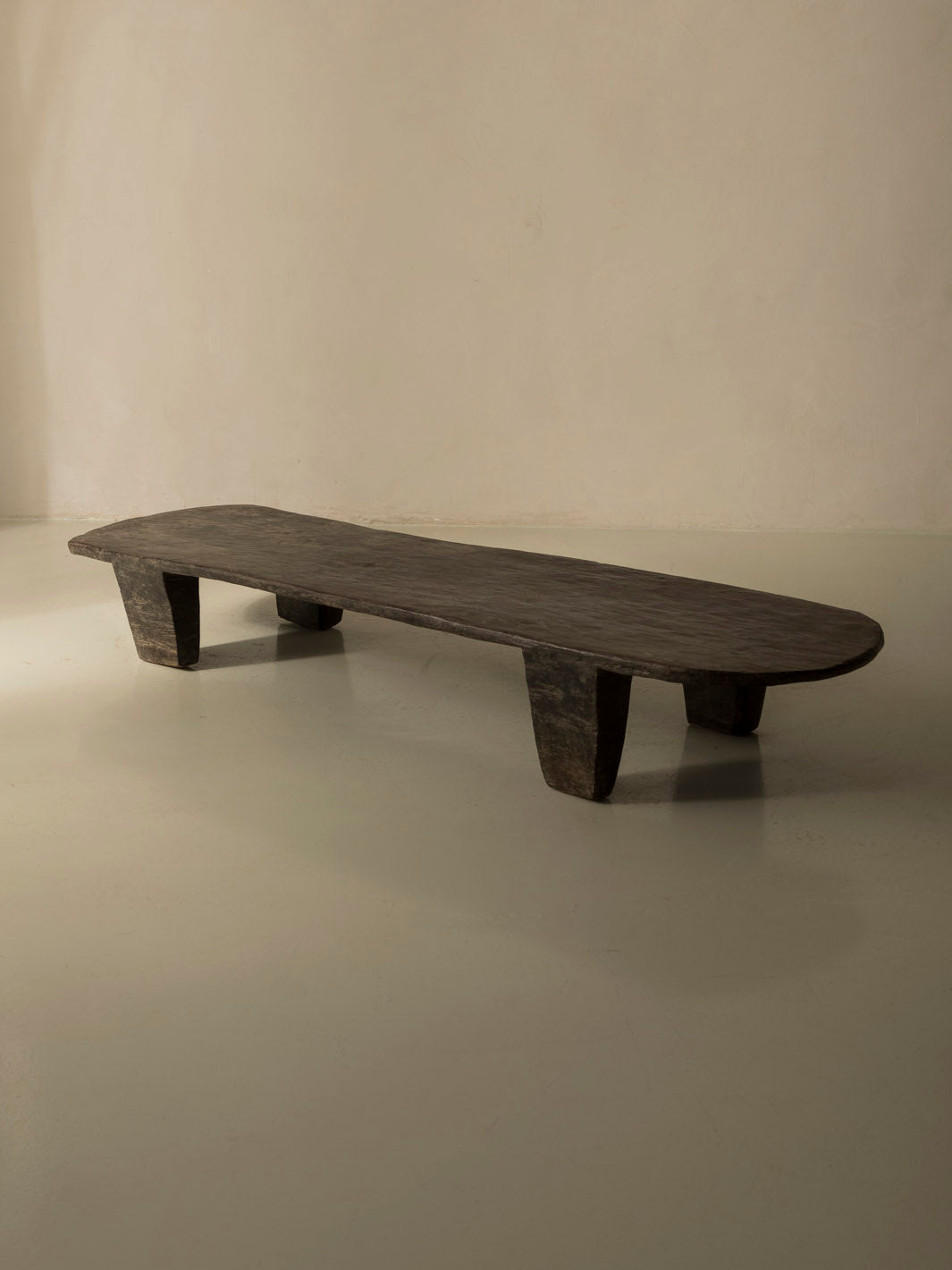 Mesa Naga VI - 195x61 cm