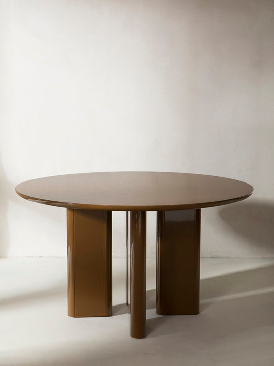 Caramel Lacquered Table 130Ø