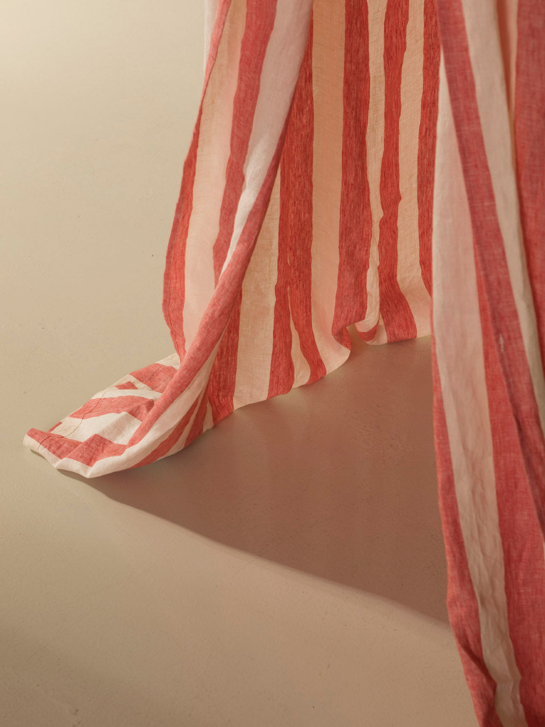 Canopee a rayas Sirkus, rojo/crema