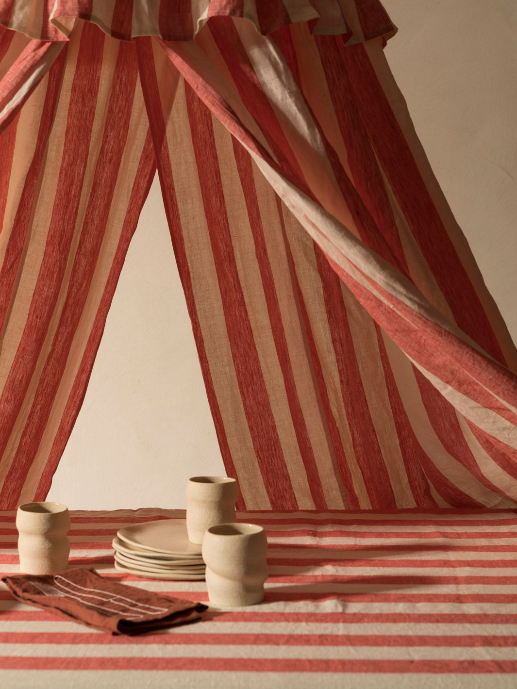 Canopy Sirkus Stripe Strawberry