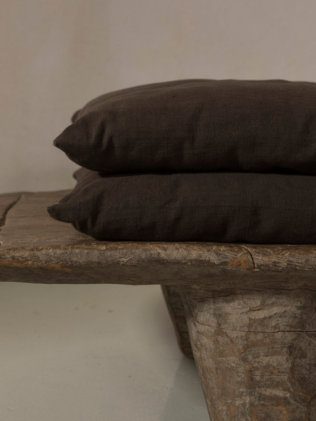 Set de Almohadones Zabutón Yakisugi Isabelle Yamamoto 55x55cm 3