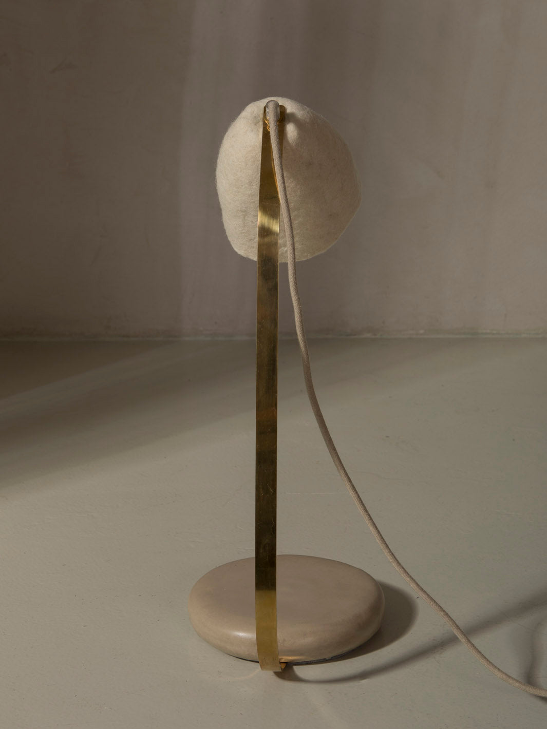 Felt and ceramic table lamp
