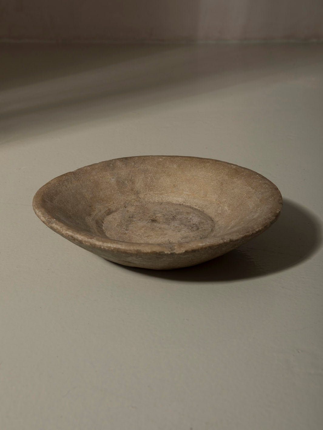 Kishan - Plato de mármol n.º 1