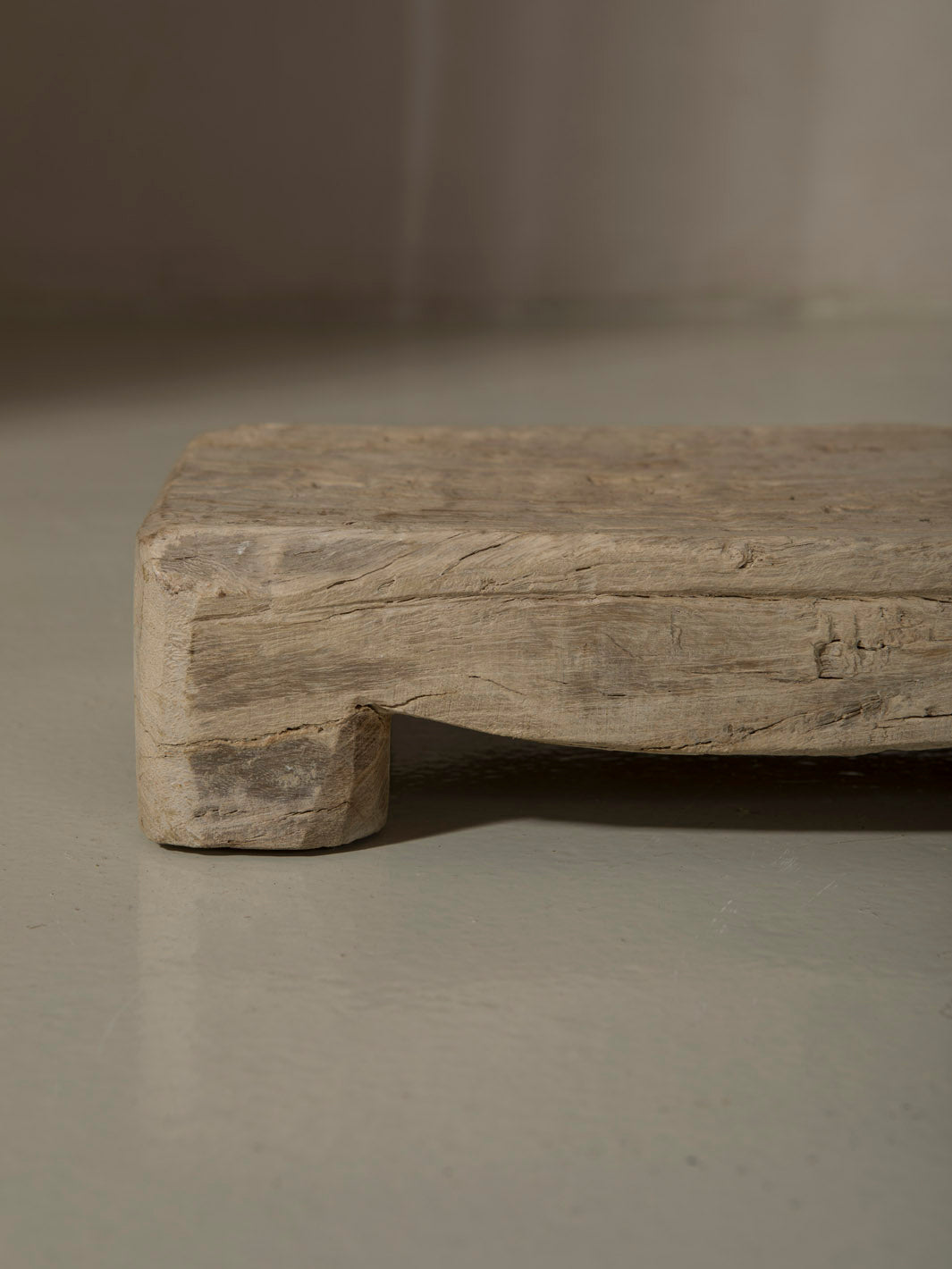 Pakana - Wooden board IV