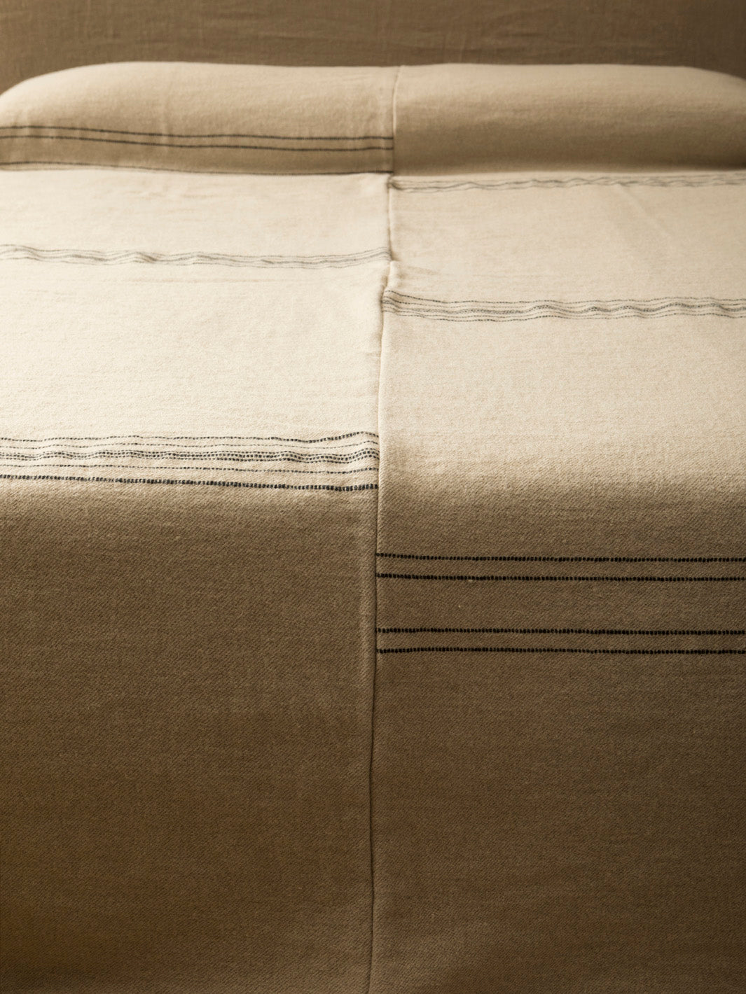 Morrocan Stripe Quilt 260x240cm