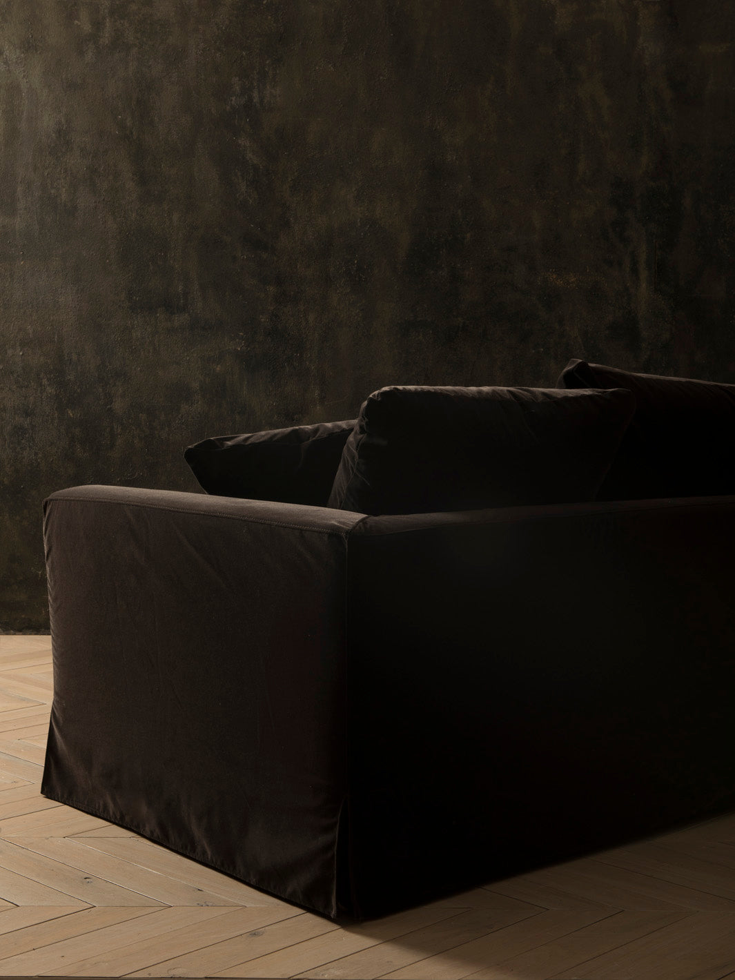 Omaanda Velvet Coffee Sofa