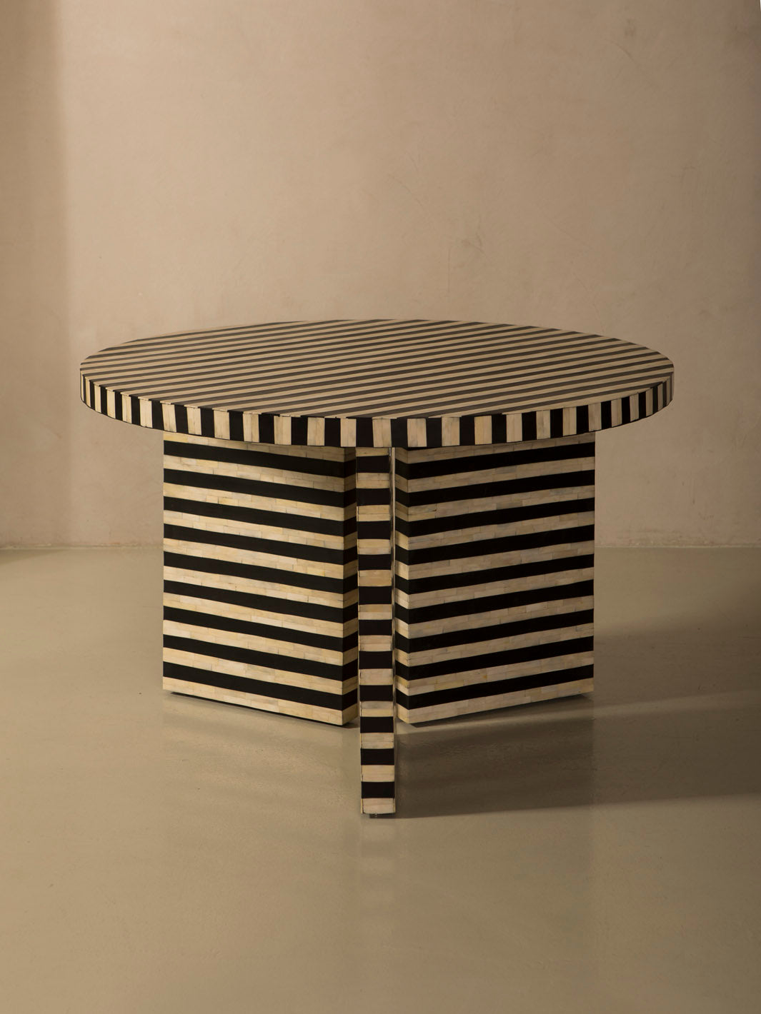 Mesa marquetería África rayón Ø120cm
