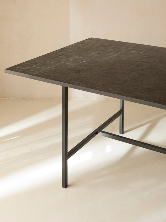 Table à manger Zellige Minimal noir 220x100cm