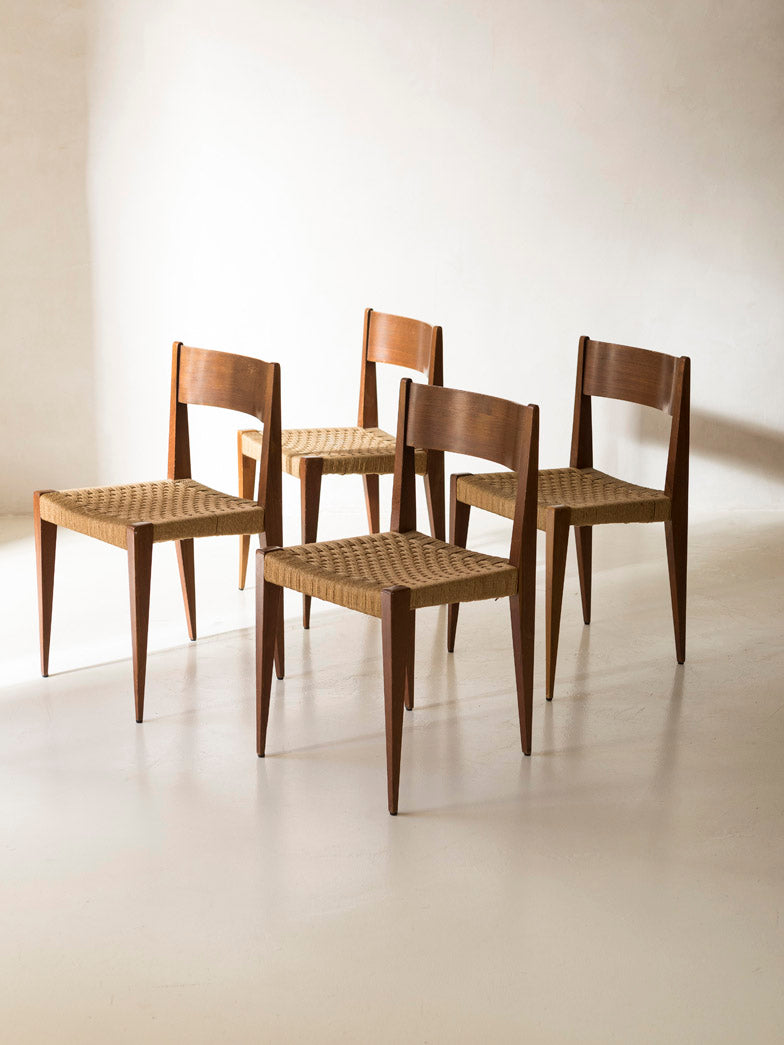 Set of 8 Italian chairs from the 70s teak and raffia