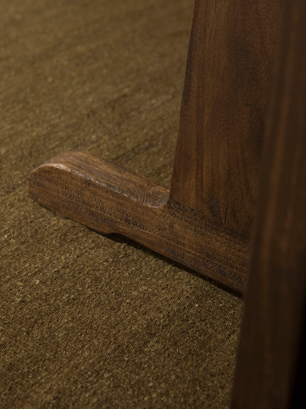Cangshan Table