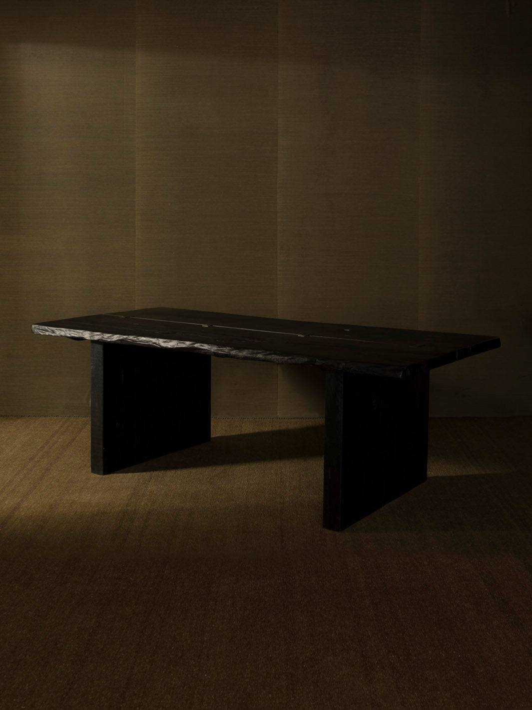 Mesa de comedor Ironwood centenario