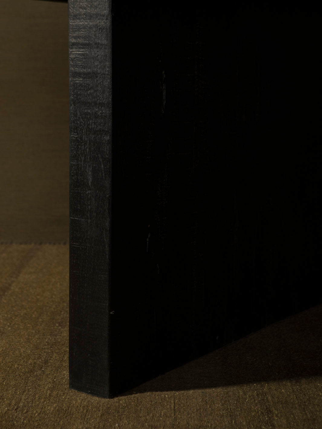Mesa de comedor Ironwood centenario