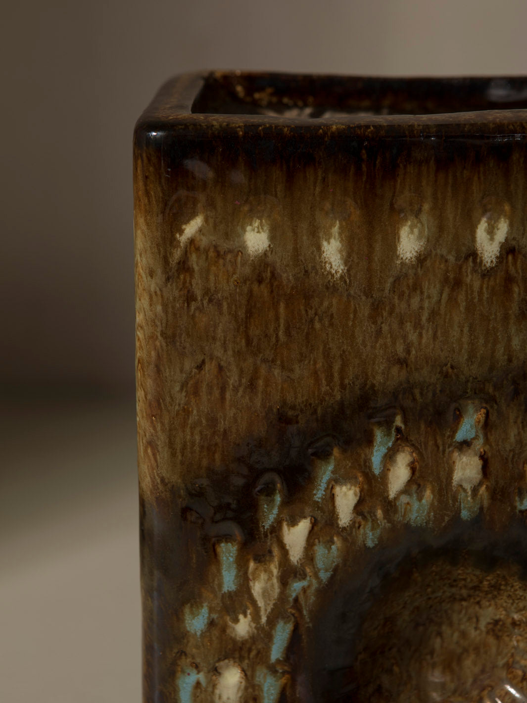 Jarrón Zslonay Hungría años 60