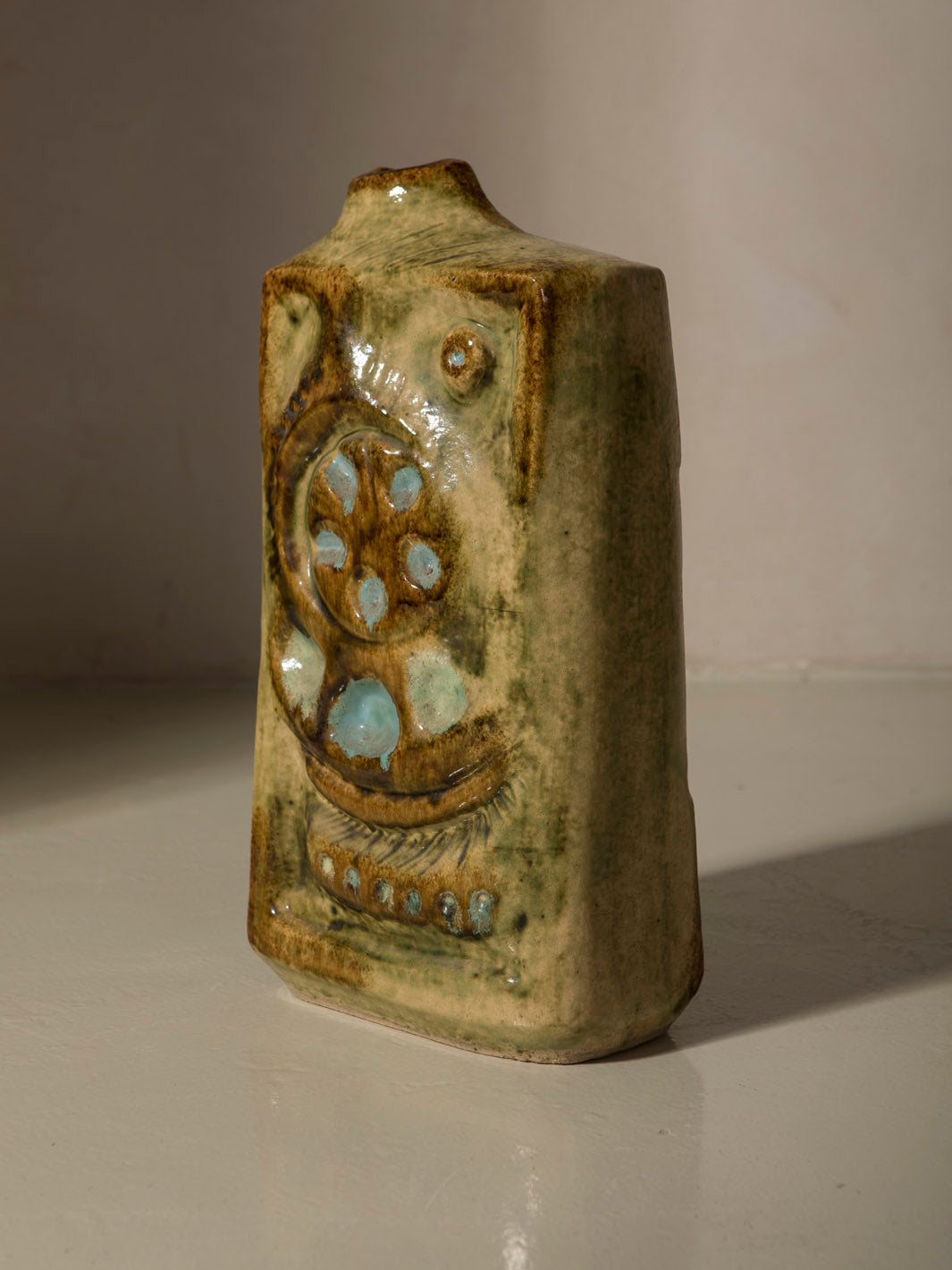 Jarrón Húngaro Zslonay de los años 60