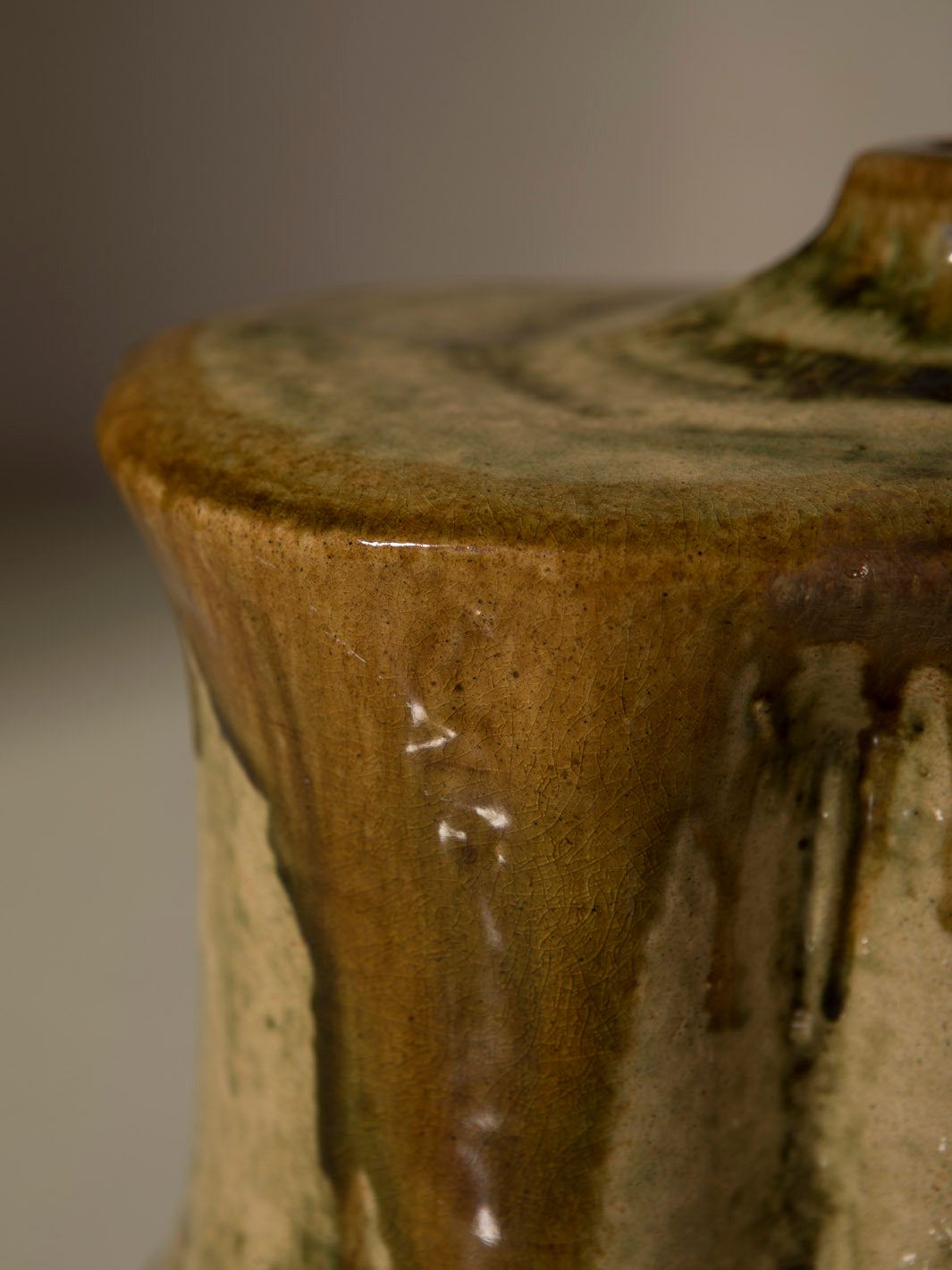 Jarrón Húngaro Zslonay de los años 60