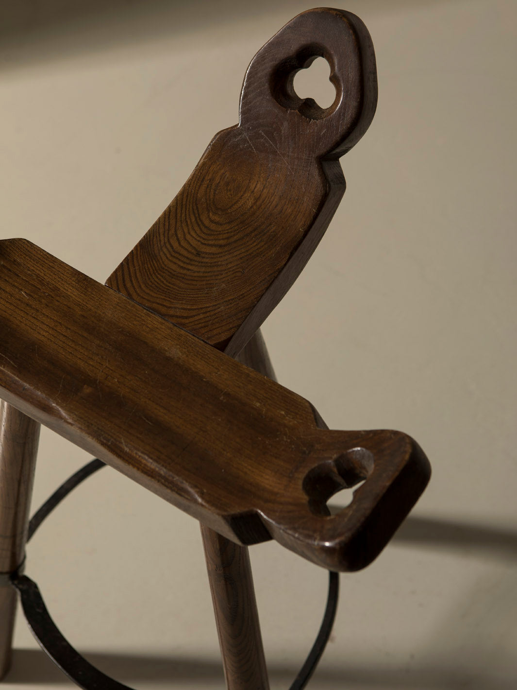 Pareja taburetes alsacianos años 50