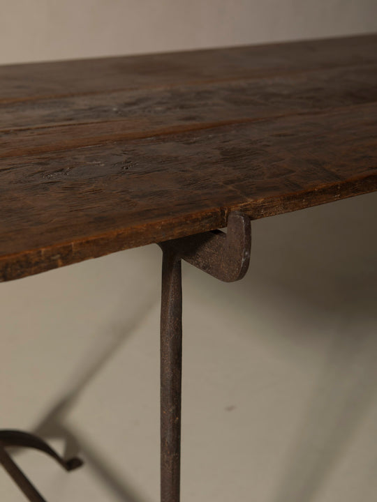 Mesa Nogal herrajes s.XIX