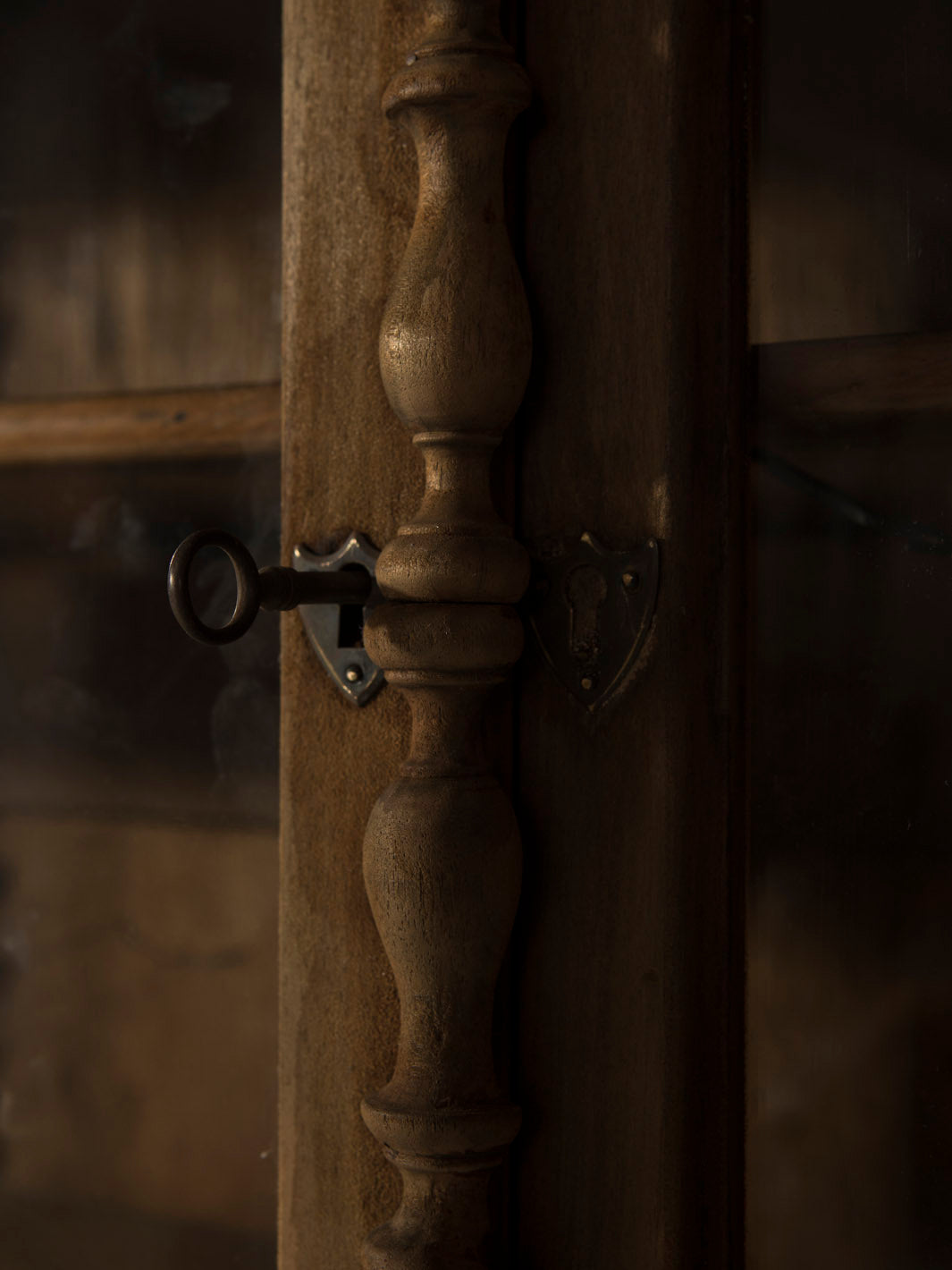 Librería rosa de nogal s.XIX