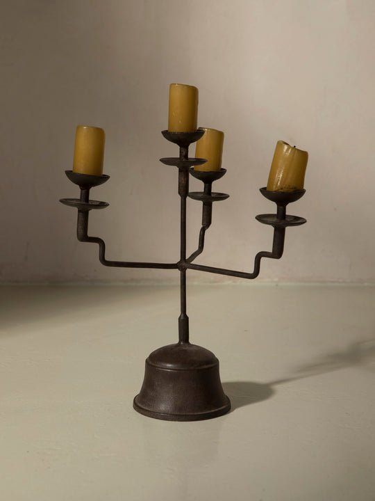 Candelabro Bell de hierro forjado para 4 velas
