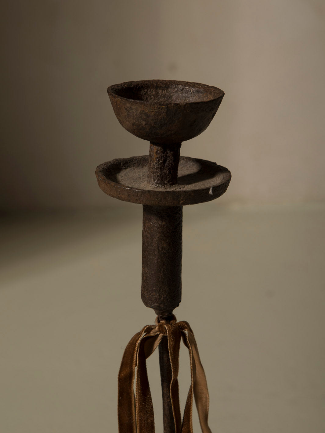 Candelabro Bell de hierro forjado