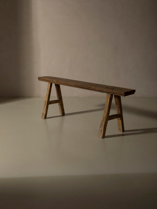 Banco antiguo de olmo