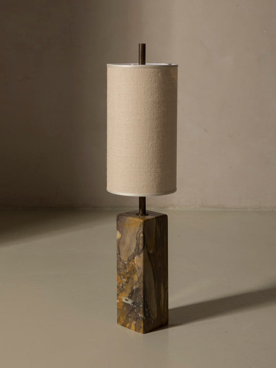 Lámpara italiana con base de mármol verde