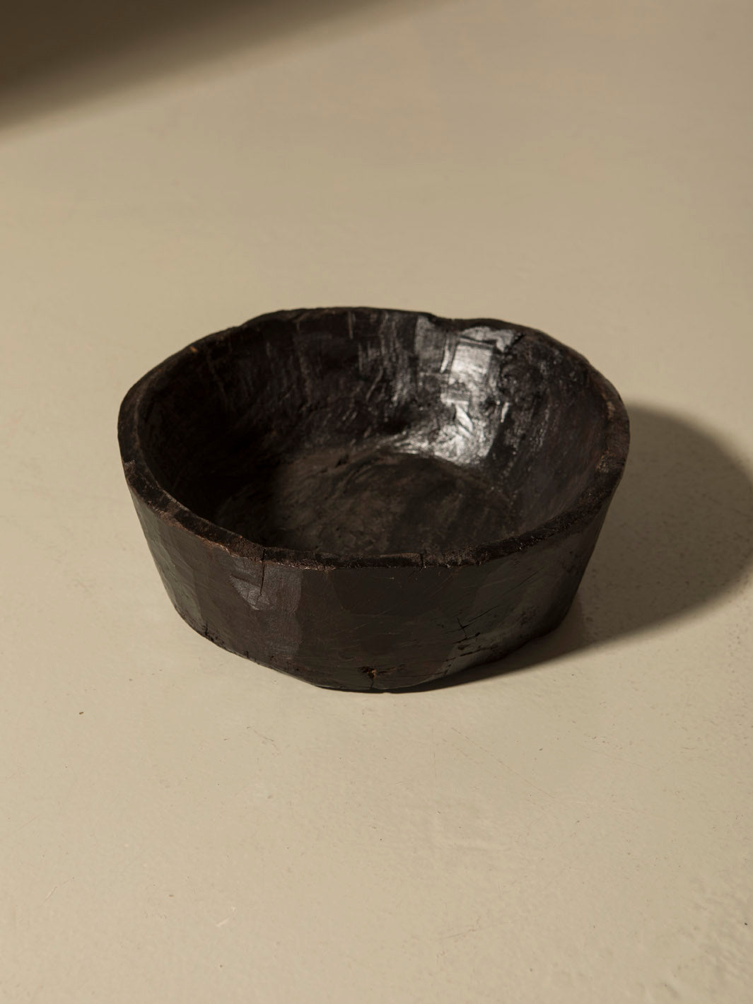 Cuenco negro recuperado