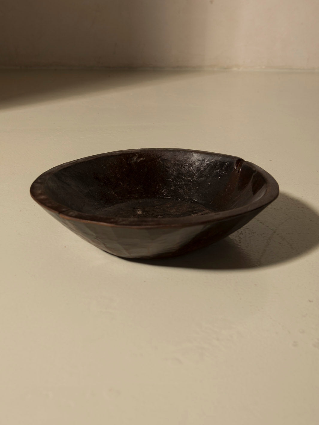 Recovered black bowl