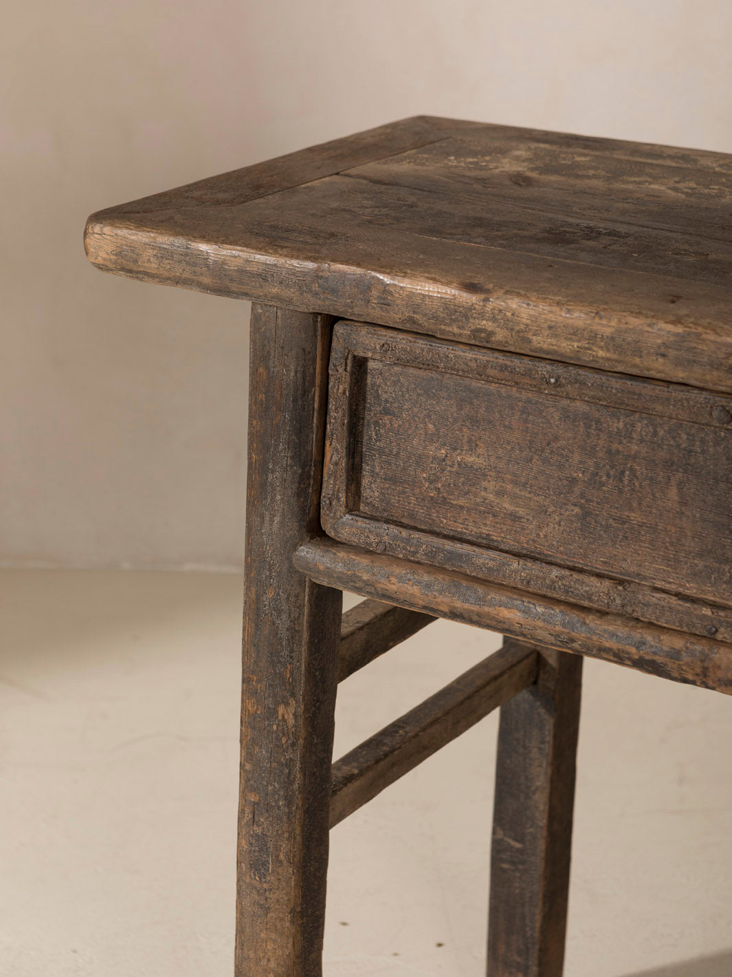 Pequeña consola de olmo 104x45x85cm