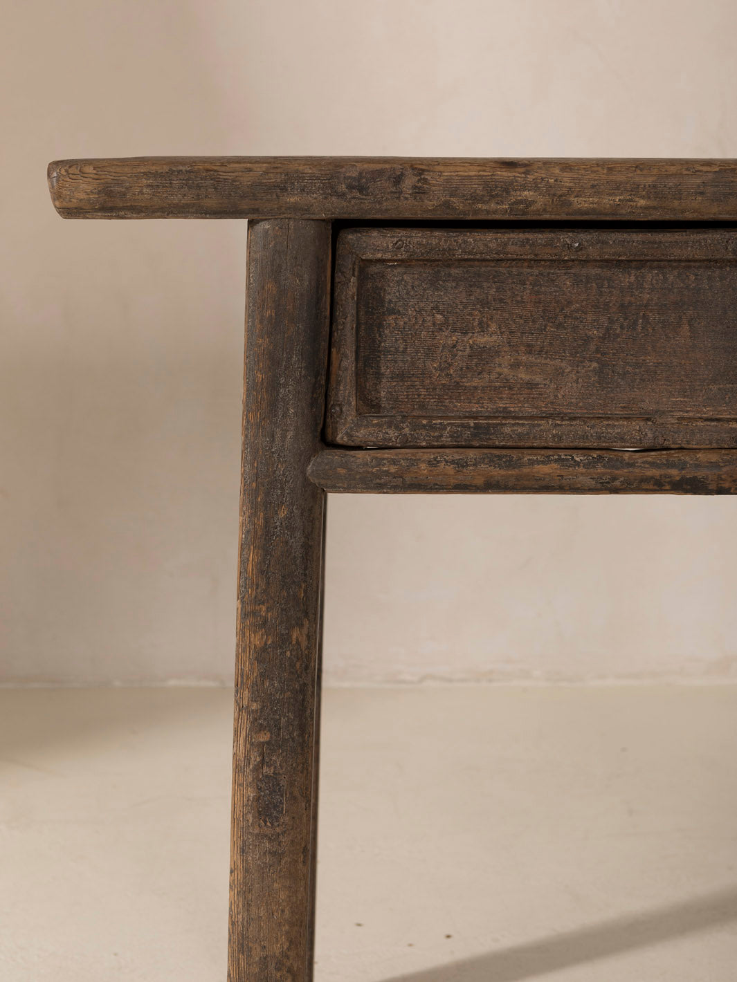 Pequeña consola de olmo 104x45x85cm