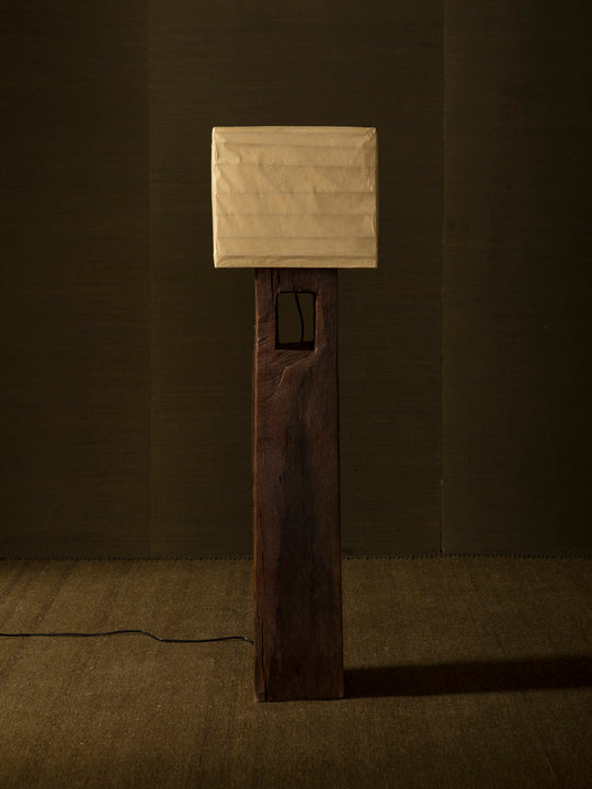 Wabi Floor Lamp