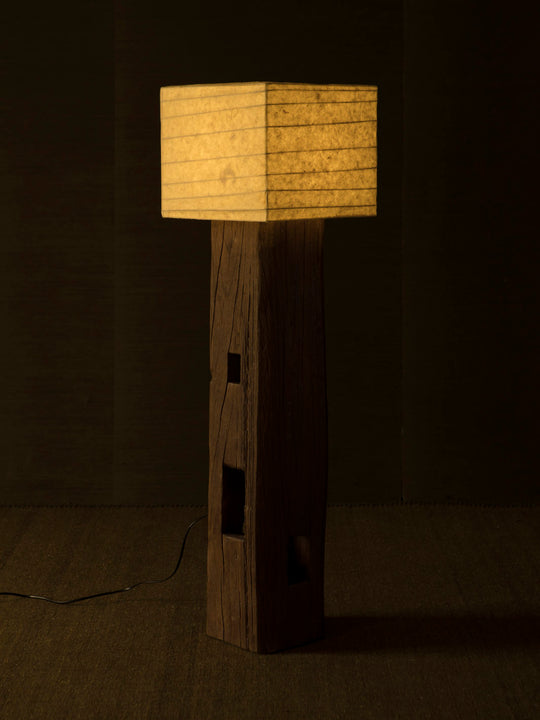 Wabi IV Floor Lamp