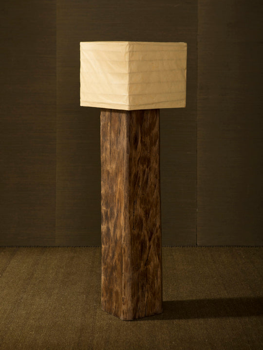 Wabi V Floor Lamp