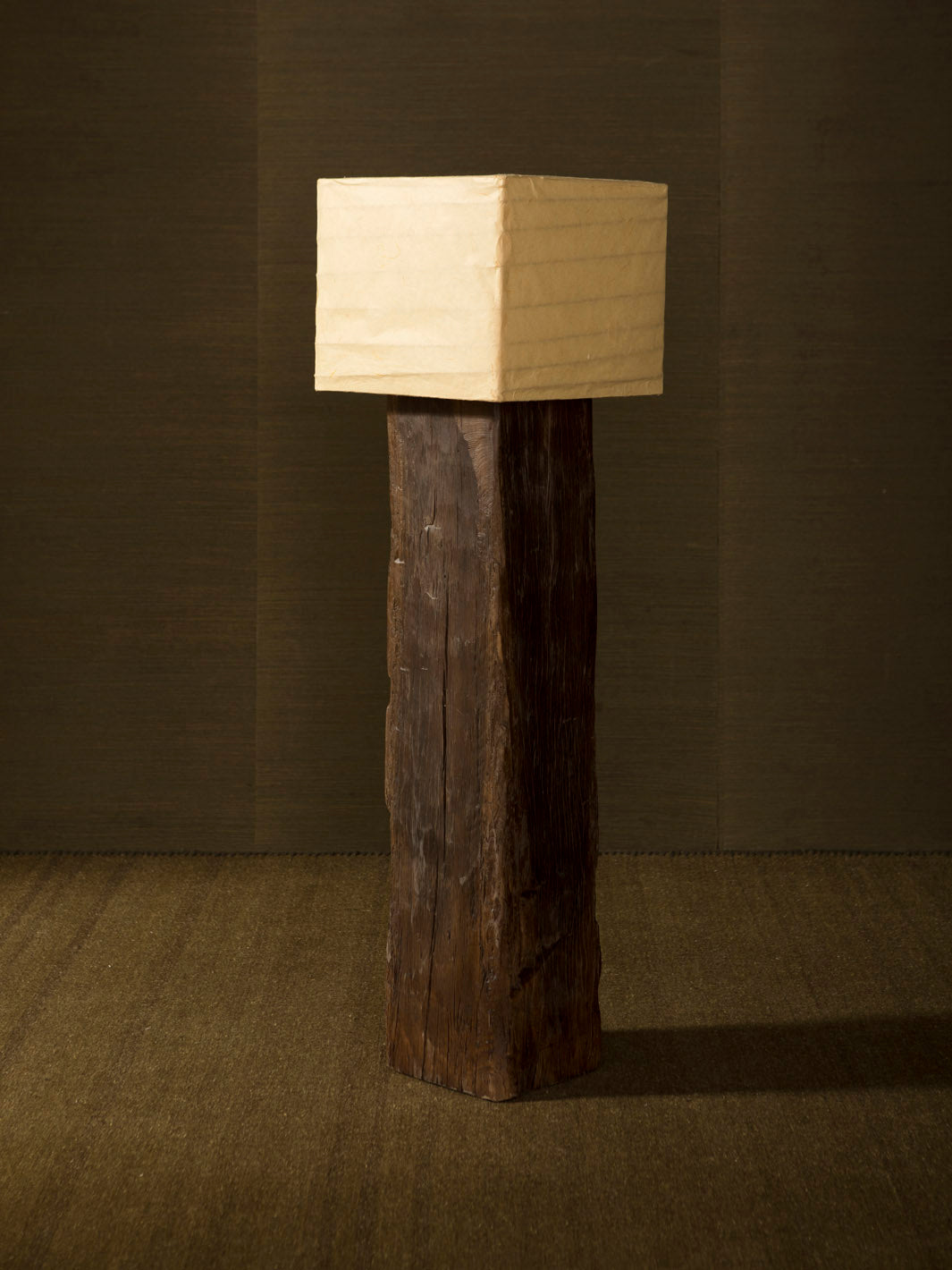 Wabi VIII Floor Lamp