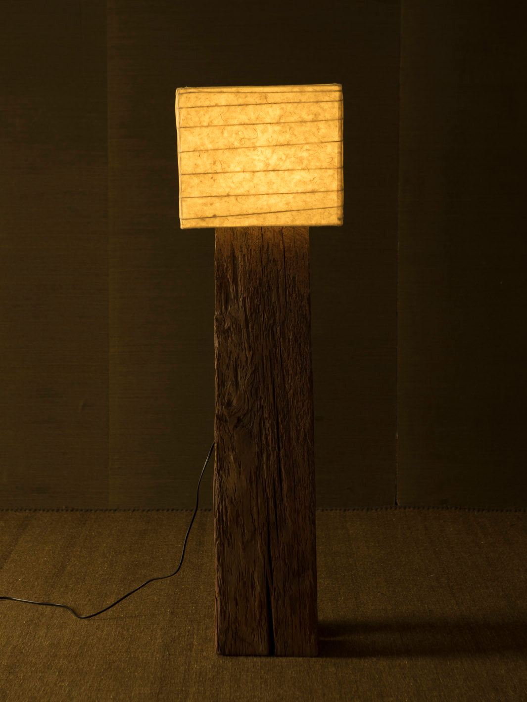 Wabi IX Floor Lamp