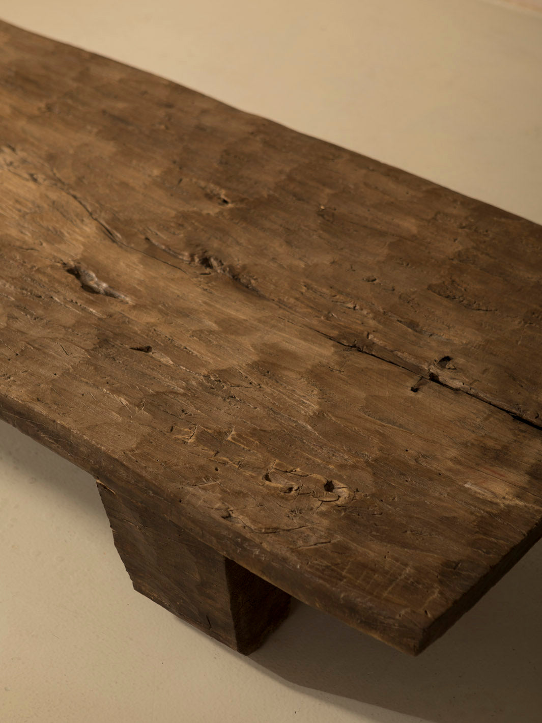 Mesa Naga I 198x68x30cm.