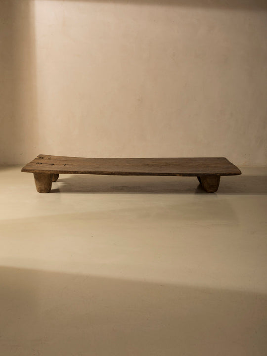 Mesa Naga VI 198x84x23cm.
